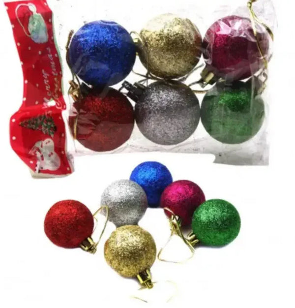 Brad de Craciun artificial, inaltime 180cm, Instalatie 50 m, accesorii incluse