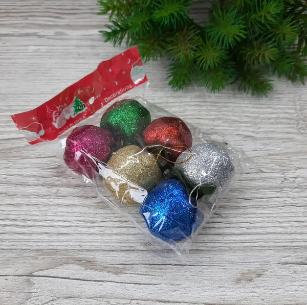 Brad de Craciun artificial, inaltime 180cm, Instalatie 50 m, accesorii incluse